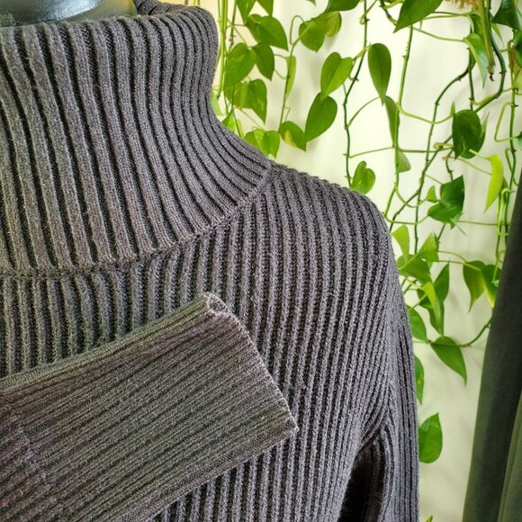ZARA | Long Sleeve Turtleneck Buttoned Ribbed Black Sweater Dress (Size S) - Picture 5 of 11